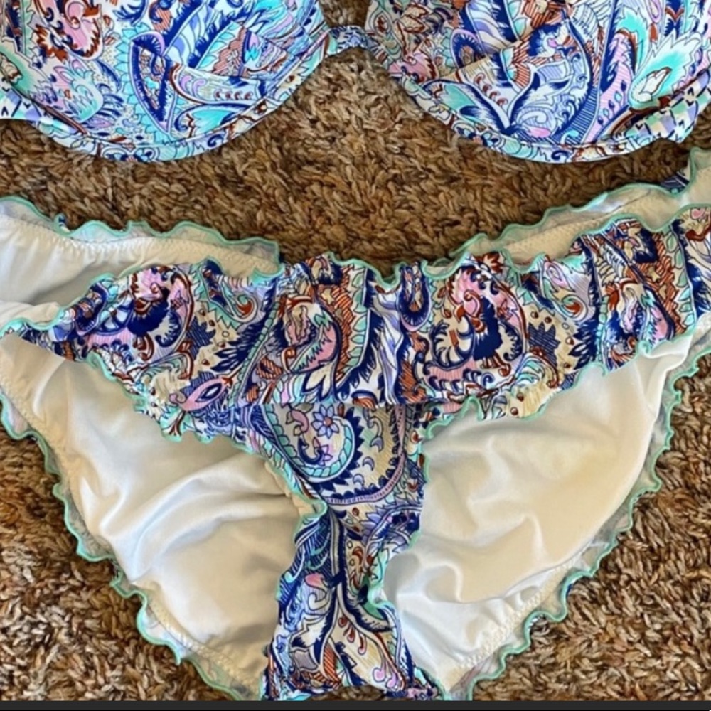 VS swim bottoms